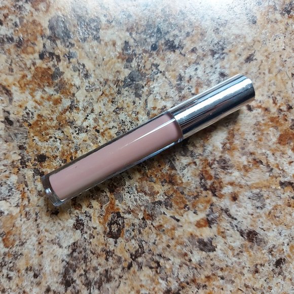 MOIRA Gloss Affair Lip Gloss - Picture 2 of 3